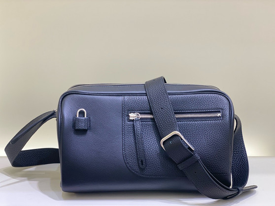 Hermès  Evercolor Nouveau On Body Bag Blue 