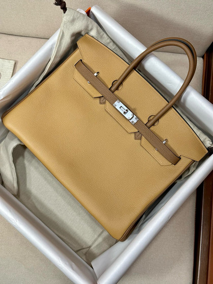 Hermès Special Order Horseshoe Birkin 35 cm Biscuit/Chestnut/Etoupe Togo Leather Palladium Hardware 