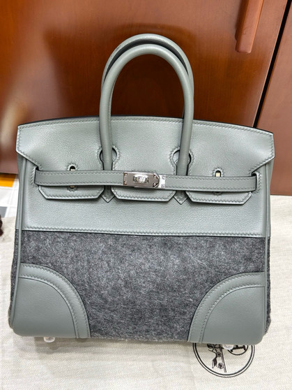 Hermès Go Team Birkin  25 cm ALMOND SWIFT LEATHER  - A Rare Masterpiece of Athletic Elegance