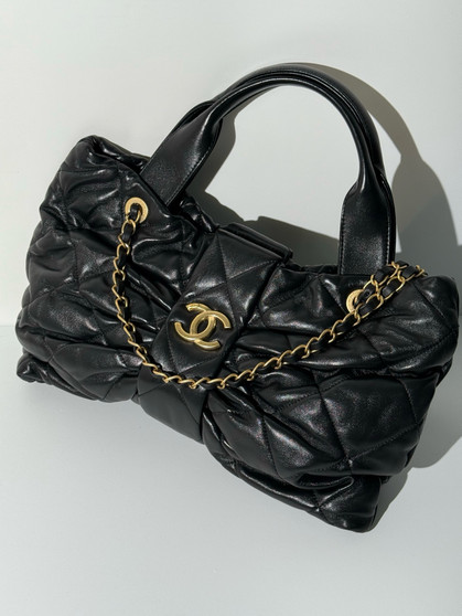  Chanel Fall-Winter 2025/26 Shiny Lambskin  Bow bag