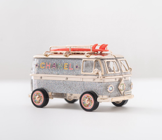 Chanel Mini Van Minaudiere 2024 Cruise Bag in Silver Glitter Plexiglass Pink Surf