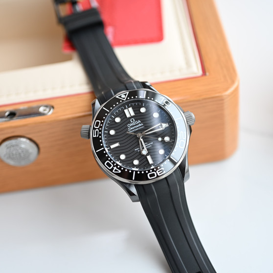 Omega Seamaster 300M Black Ceramic Titanium Watch 43.5mm Full Set