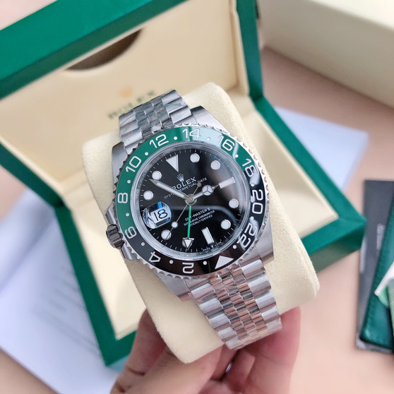 Rolex GMT-Master II Left-Handed “Sprite” Black Green Bezel 40mm Automatic Watch