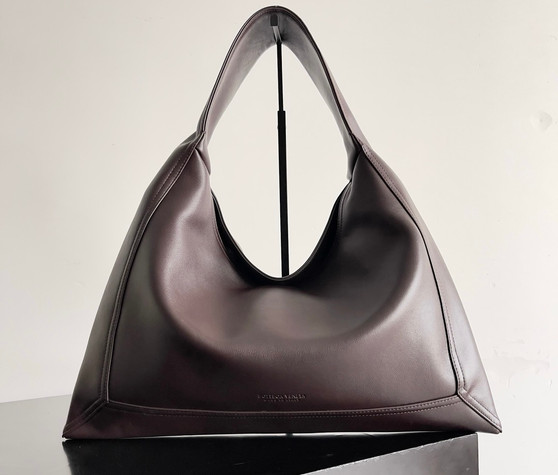 Bottega Veneta Jodie Intrecciato Leather Hobo Bag - Espresso Brown
