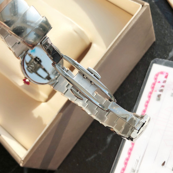 Bvlgari Lvcea Quartz Watch Diamond Index with White Mother-of-Pearl Dial Steel and Rose Gold Bracelet 28cm