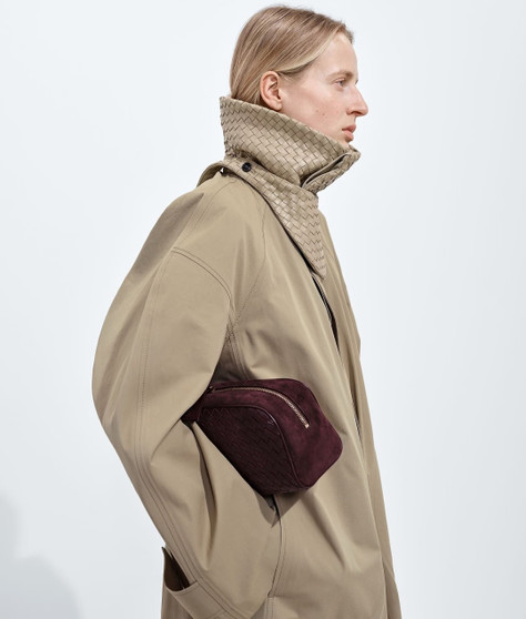 Bottega Veneta Large Leather Nodo Pouch (Barolo / Deep Bordeaux)