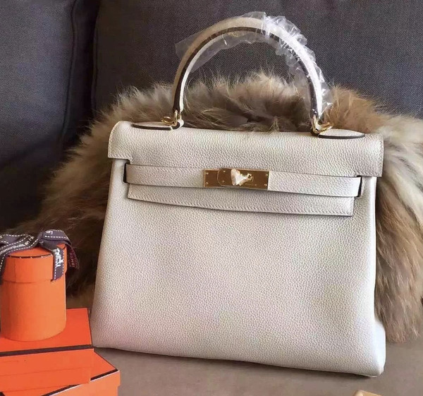 Hermes Cream Kelly 28 cm Togo Gold Hardware