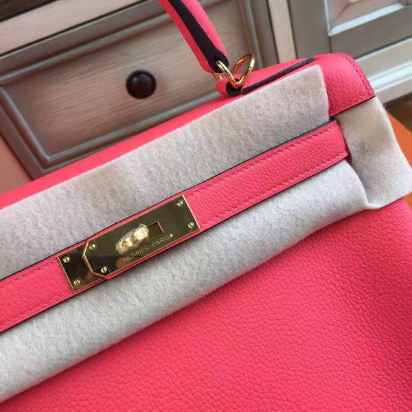 Hermes Rose Kelly 28 cm Togo Gold Hardware