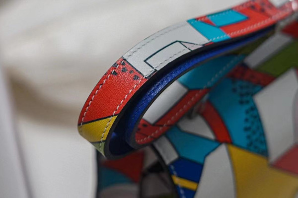 Hermès ‘On A Summer Day’ Constance III 24 cm