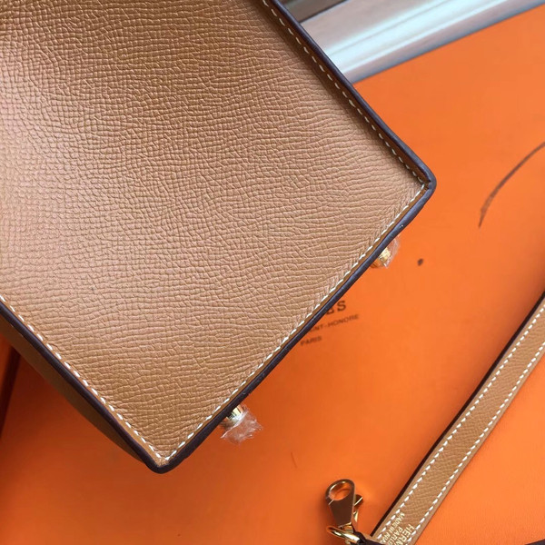 Hermes Gold Kelly 28 cm Togo Gold Hardware