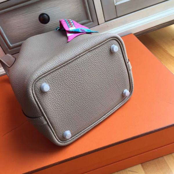 Hermes Etoupe  Picotin Lock MM Togo Leather Bag