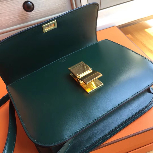 Celine MEDIUM CLASSIC BAG IN BOX CALFSKIN AMAZON