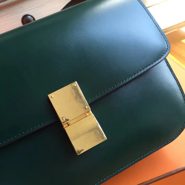Celine MEDIUM CLASSIC BAG IN BOX CALFSKIN AMAZON