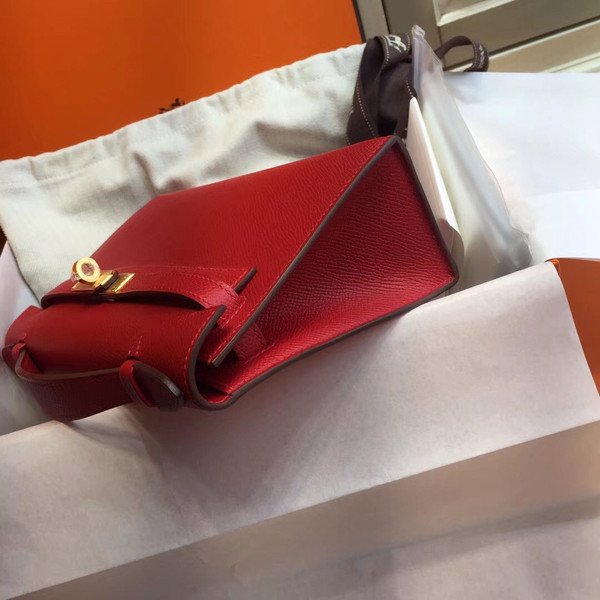 Hermès Q5 Rouge Casaque Mini Kelly Pochette Epsom leather Gold hardware