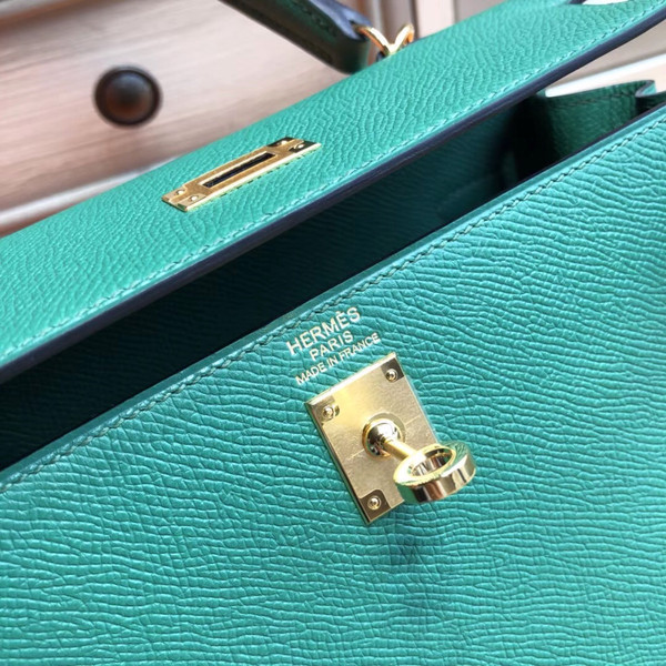 Hermes U4 Vert vertigao  Kelly 25 cm Epsom Gold Hardware