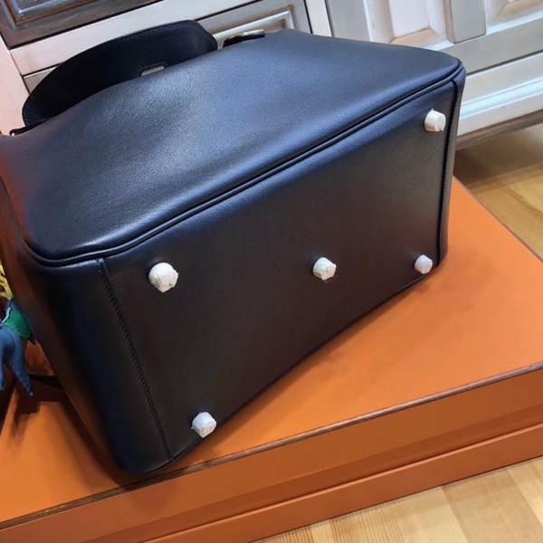 Hermes Black Lindy 30 Swift Gold Hardware