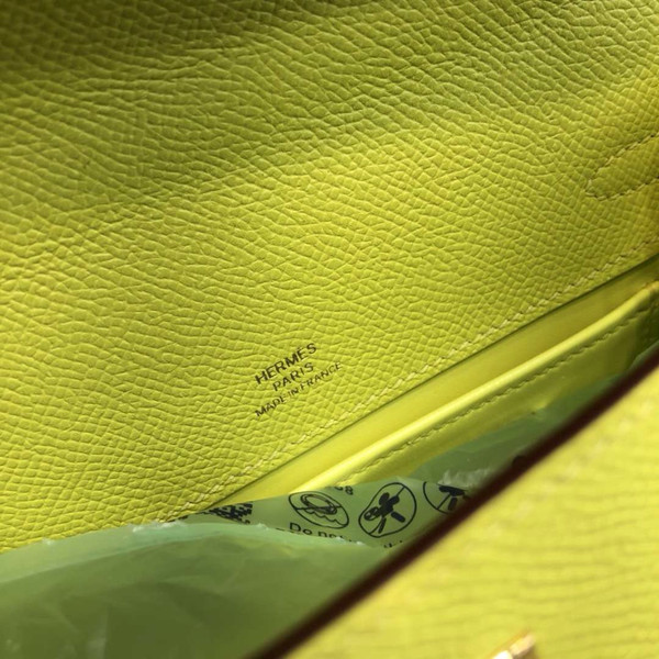 Hermès 9R Lime  Mini Kelly Pochette Epsom leather Gold hardware