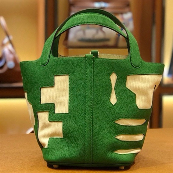 Hermes Petit H Limited Edition 1K Bamboo /Beige Picotin Lock 22 Togo Leather Bag