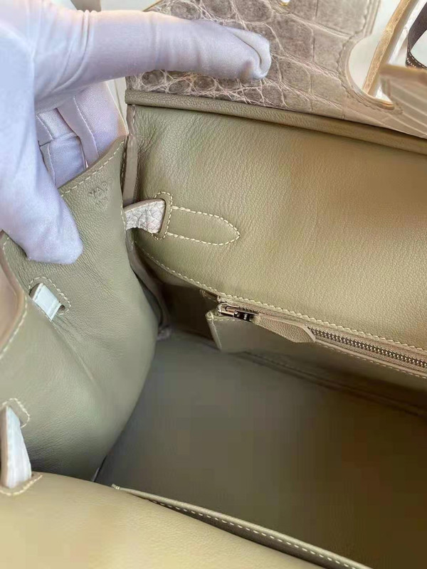 Hermes Matte Himalayan Niloticus Crocodile  Birkin bag 30 cm