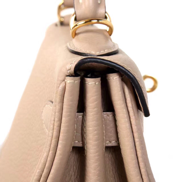 Hermès Gris Tourterelle  Kelly 25  Togo Gold Hardware