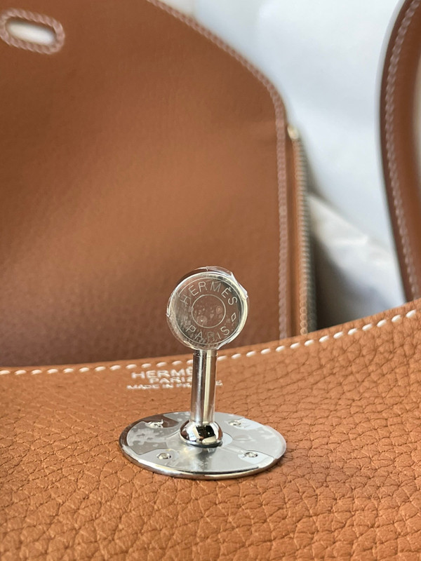 Hermes Lindy 30 Gold Togo Palladium Hardware