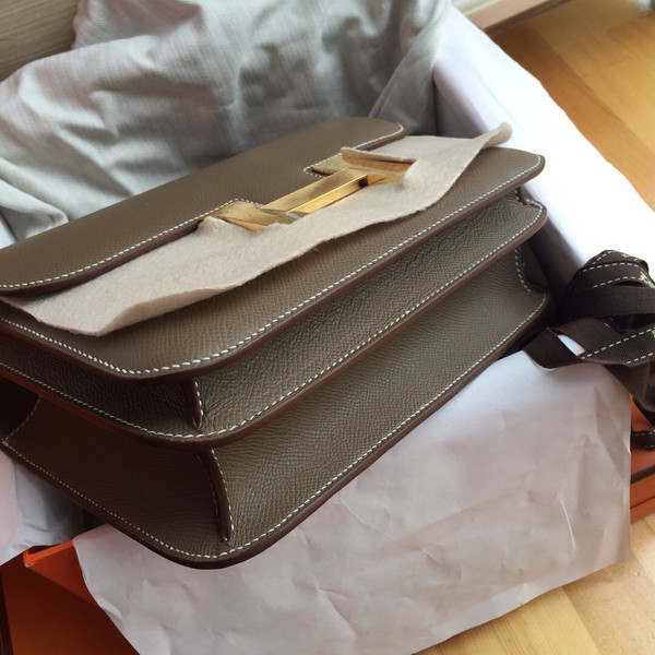 Hermes 8F Etain Constance 24 Epsom bag with Gold Hardwares