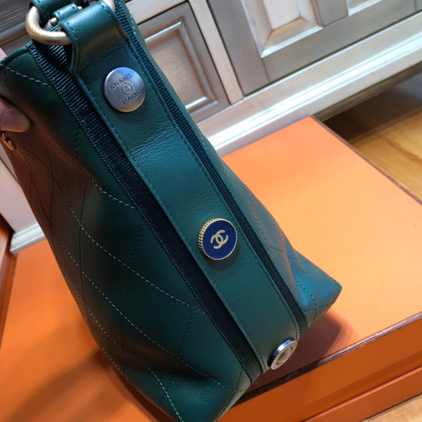 Chanel Calfskin Botton Up Hobo Bag Green A57573