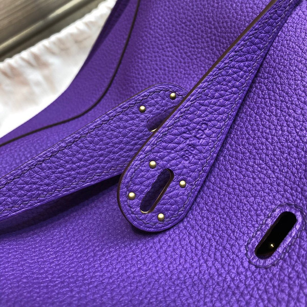 Hermes  5L Ultraviolet Lindy 30 Togo Gold Hardware