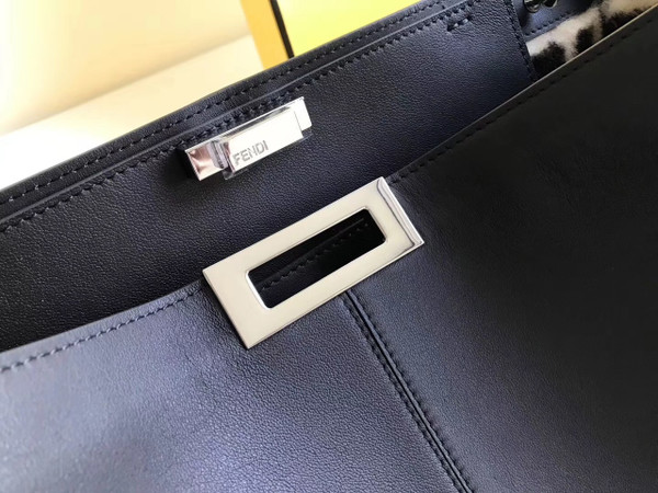 PEEKABOO X-LITE Black leather bag