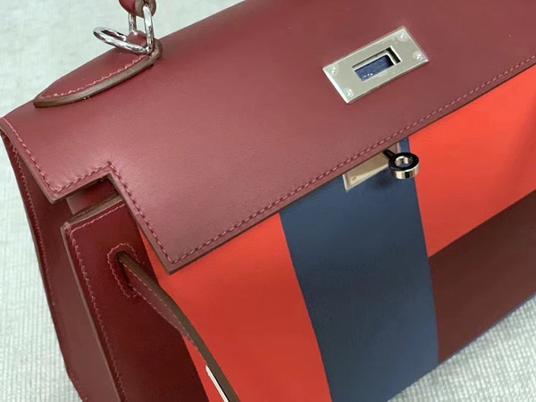 HERMÈS Limited Edition KELLY 28CM SELLIER VEAU EPSOM LETTRE E PALLDIUM HARDWARE