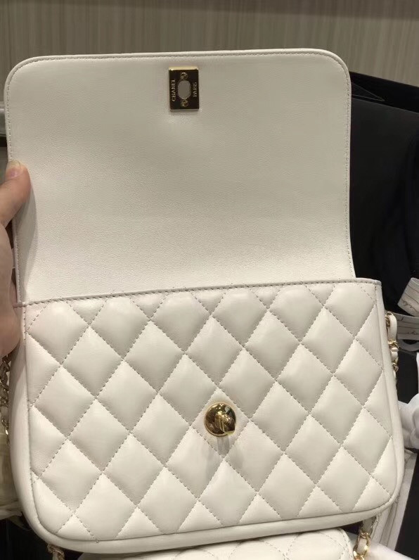 Chanel White SIDE-PACKS