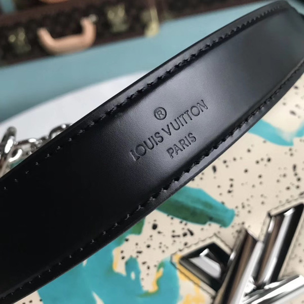 Louis Vuitton M53857 TWIST MM