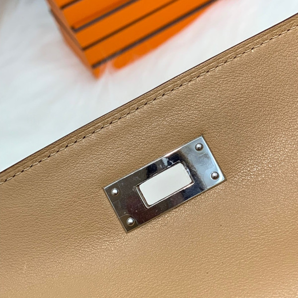 Hermes Special Order Kelly Lakis 32 Abricot with Palladium Hardware