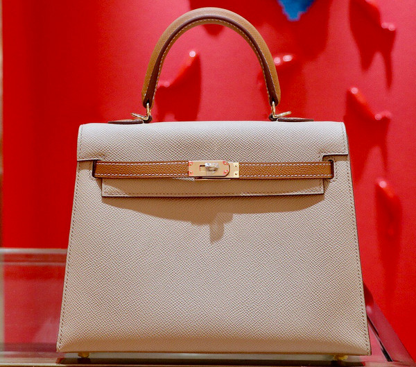 Hermes  S2 Trench /GoldKelly 25 cm Epsom Gold Hardware