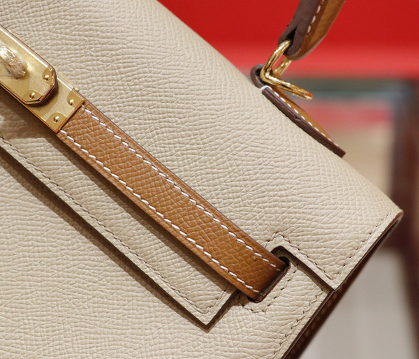 Hermes  S2 Trench /GoldKelly 25 cm Epsom Gold Hardware