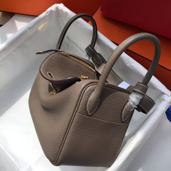 Hermes Etoupe Lindy 26 Togo Gold HW