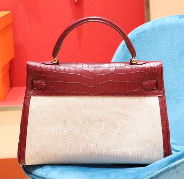Hermes Special Order Matte Niloticus Crocodile  Kelly Toile Bag 40 CM