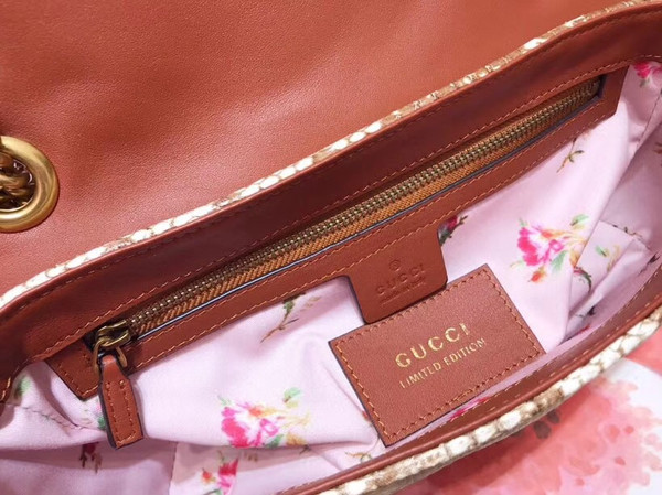 Gucci GG Marmont Beige raffia small shoulder bag