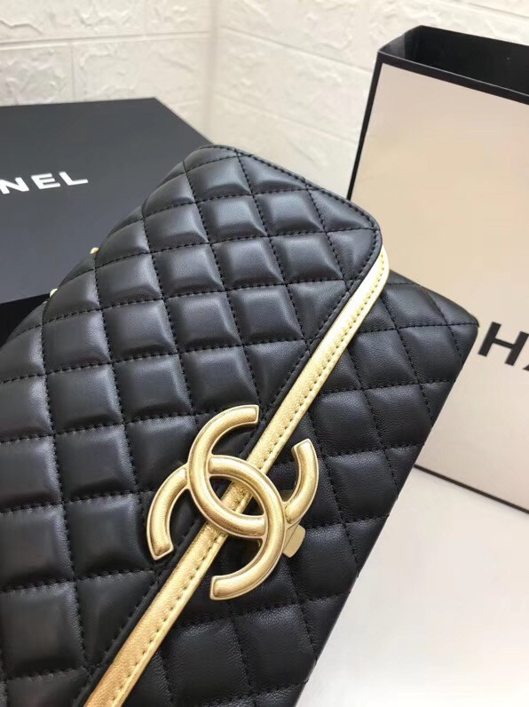 Chanel Small Flap Bag A57275