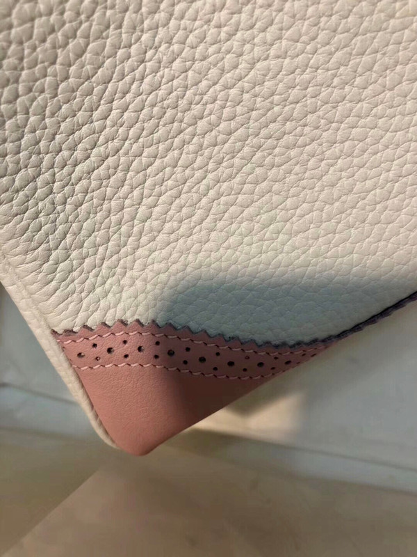 Hermes Special Order Horseshoe White/ Rose Sakura  Ghillie Kelly 32cm Togo/Swift Gold Hardware