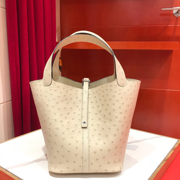 Hermes  Picotin Lock 23 Ostrich Leather Bag 3C Wool