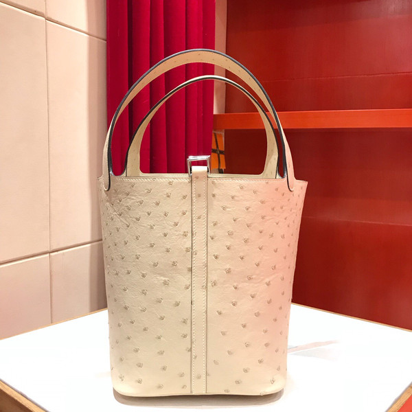 Hermes  Picotin Lock 23 Ostrich Leather Bag 3C Wool