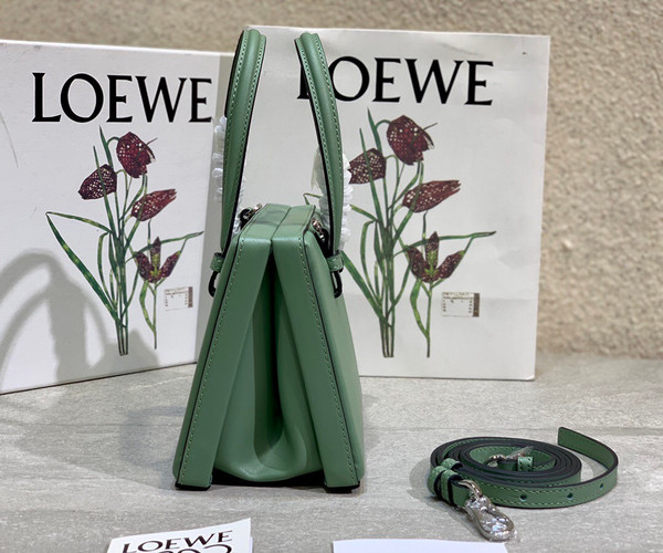 Loewe Postal Bag Green