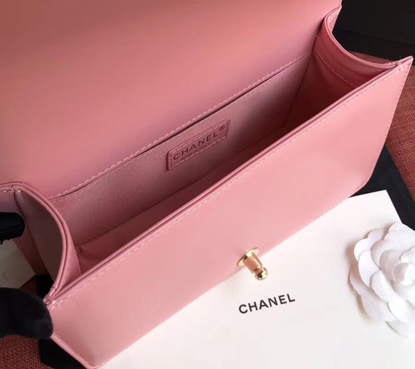 Chanel  BOY CHANEL Handbag With Imitation Pearls Pink