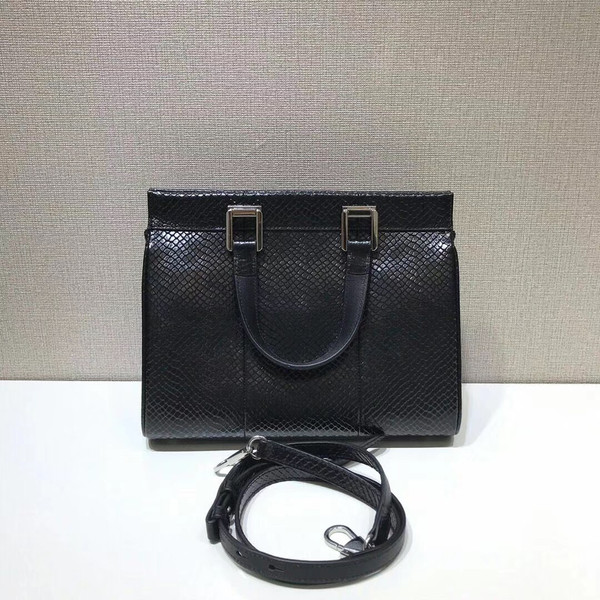 Gucci Zumi snakeskin medium top handle bag