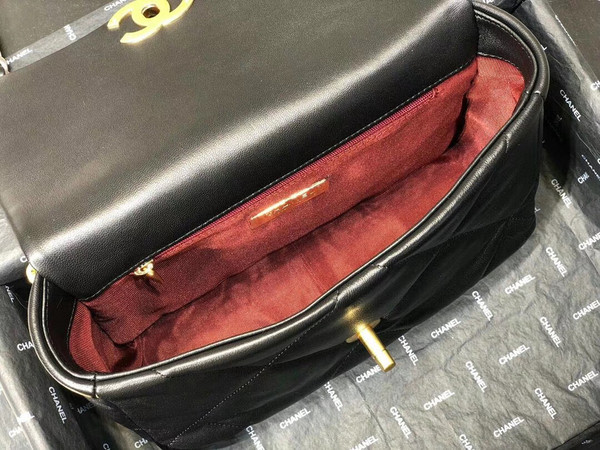 CHANEL 19 Flap Bag