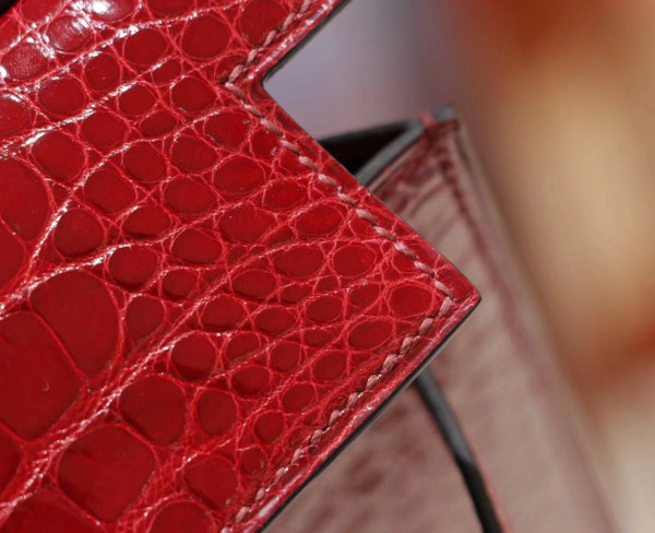 Hermes Ruby Alligator Kelly 28