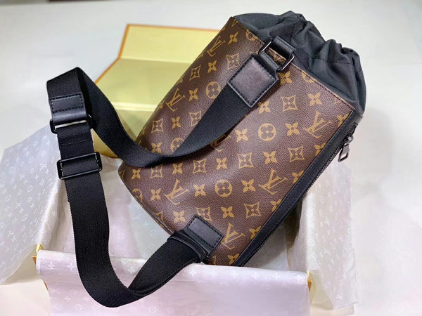 Louis Vuitton CHALK SLING BAG M44625 for men