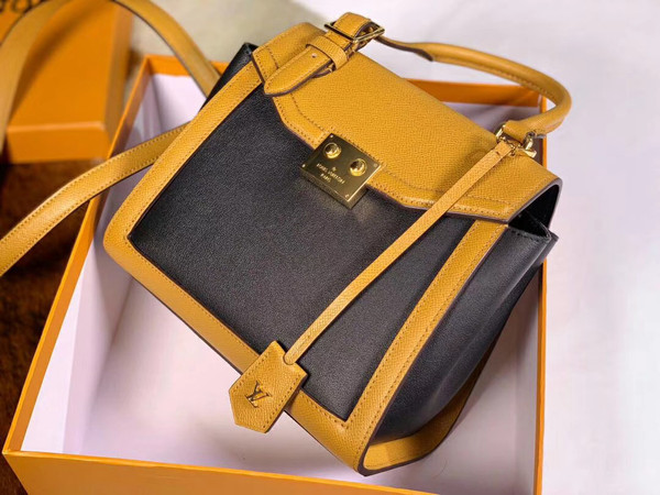 Louis Vuitton M55488 LV ARCH PM