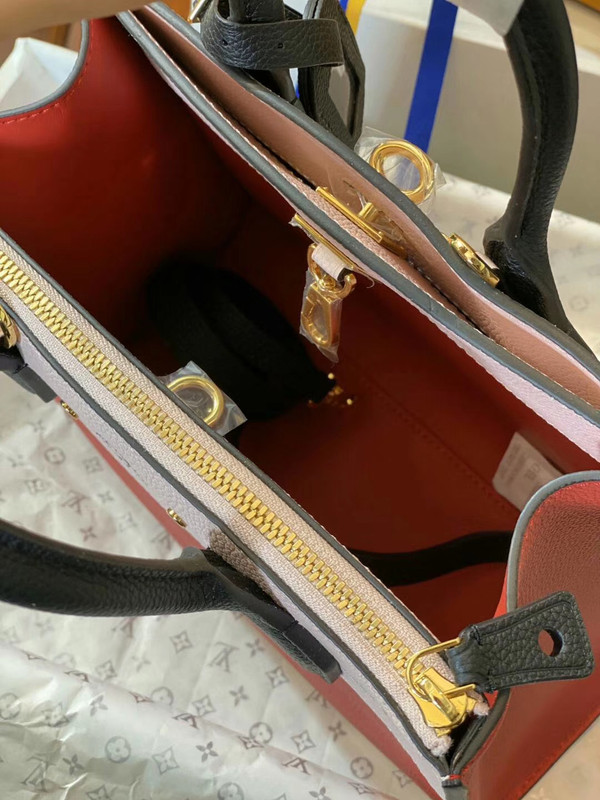 Louis Vuitton M53321 City Steamer PM